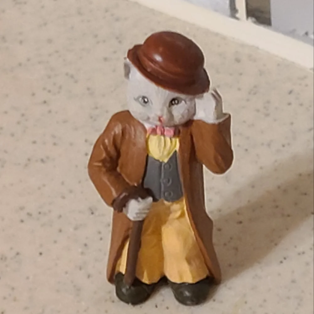 1991 JC kitty Miniature  Resin Figurine for sale mix and match today bun…